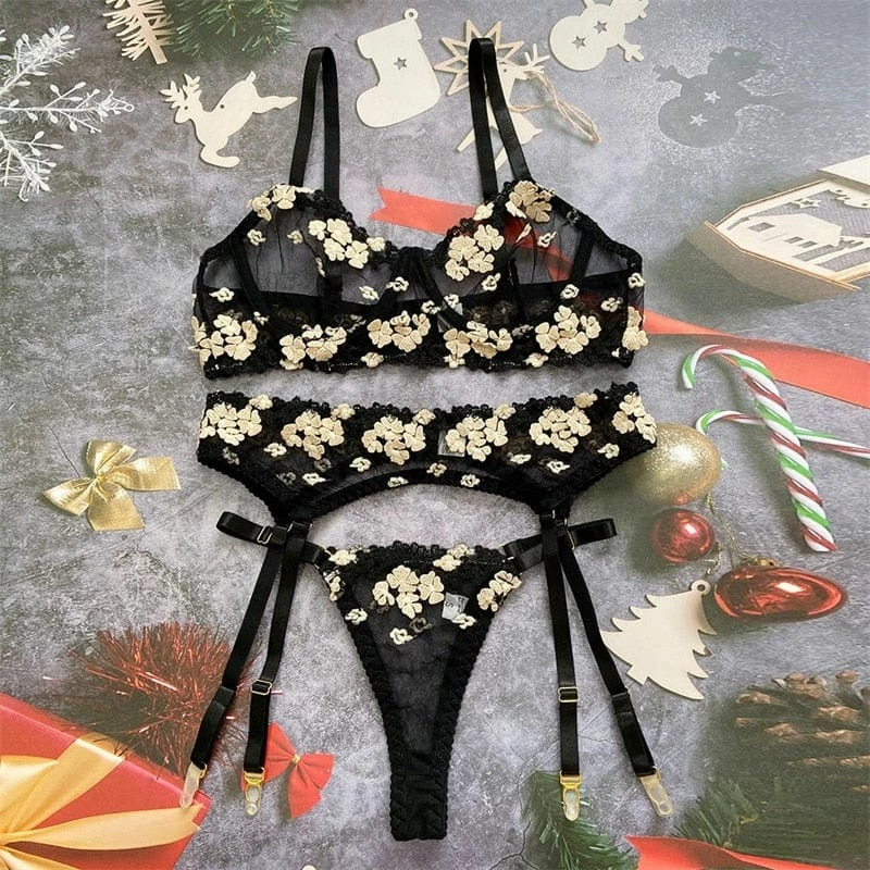 Kinky Cloth Lingerie & Panties Applique Embroidered Underwear Set 2 Kinky Cloth Lingerie & Panties Applique Embroidered Underwear Set