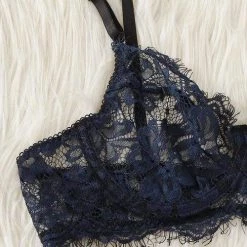 Spocket Eyelash Lace Garter Lingerie Set