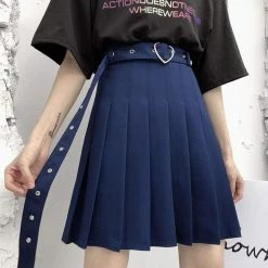 Kinky Cloth Heart Buckle Belt Pleated Skirt Goth