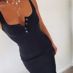 Kinky Cloth Knee-Length Knitted Sleeveless Bodycon Dresses
