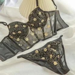 Kinky Cloth Lingerie Lace Brassiere Panty Set
