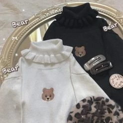 Kinky Cloth Lolita Bear Turtleneck Sweater Cosplay