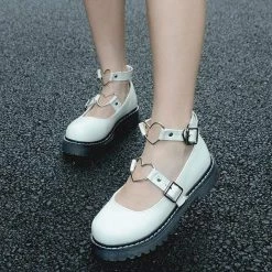 Kinky Cloth Lolita Heart Shoes