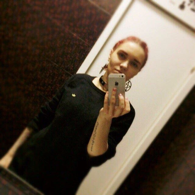 Kinky Cloth Goth Pentagram Acrylic Earrings 6 Kinky Cloth Goth Pentagram Acrylic Earrings