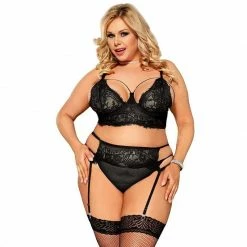 Kinky Cloth Plus Size Floral Lace Garter Lingerie Set