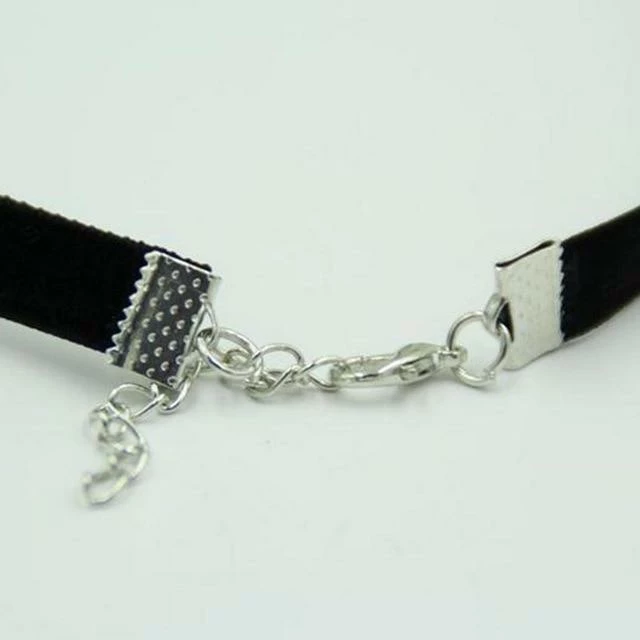 Kinky Cloth Retro Velvet Choker 6 Kinky Cloth Retro Velvet Choker