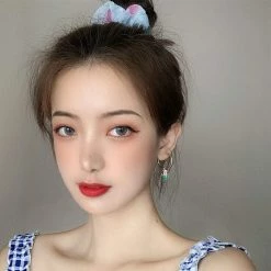 Kinky Cloth Small Daisy Tulip Metal Earrings Jewelry