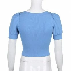 Kinky Cloth Solid Ruched Crop Top