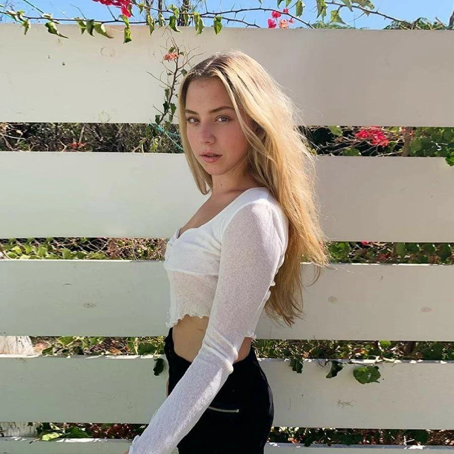 Kinky Cloth Thin Ribbed Knitted Crop Top Top & Tees 2 Kinky Cloth Thin Ribbed Knitted Crop Top Top & Tees