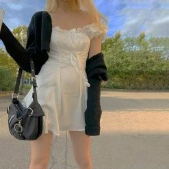 Kinky Cloth Dresses White Vintage Puff Sleeve Mini Dress