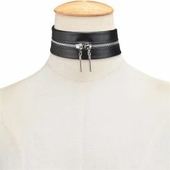 Kinky Cloth Zipper Choker